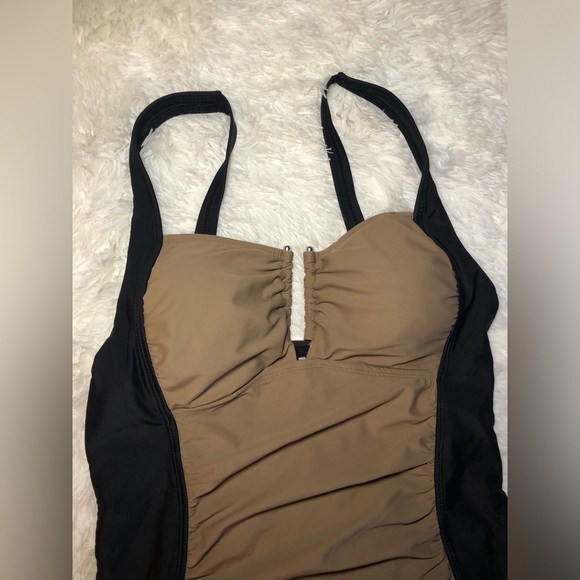 VENUS Brown and Black Fitted Bustier Swim Top size 10 NWOT - Picture 13 of 14